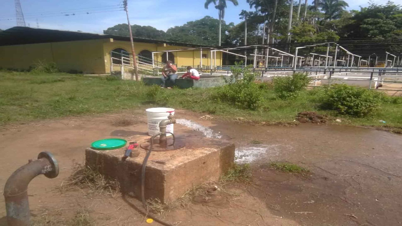 ¡SE AGRAVA LA CRISIS DE AGUA EN FALCÓN! Habitantes de Churuguara claman por el vital líquido